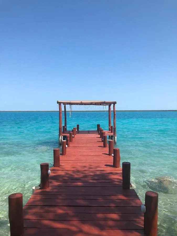 El Roble Nature Hotel & Lagoon contacts